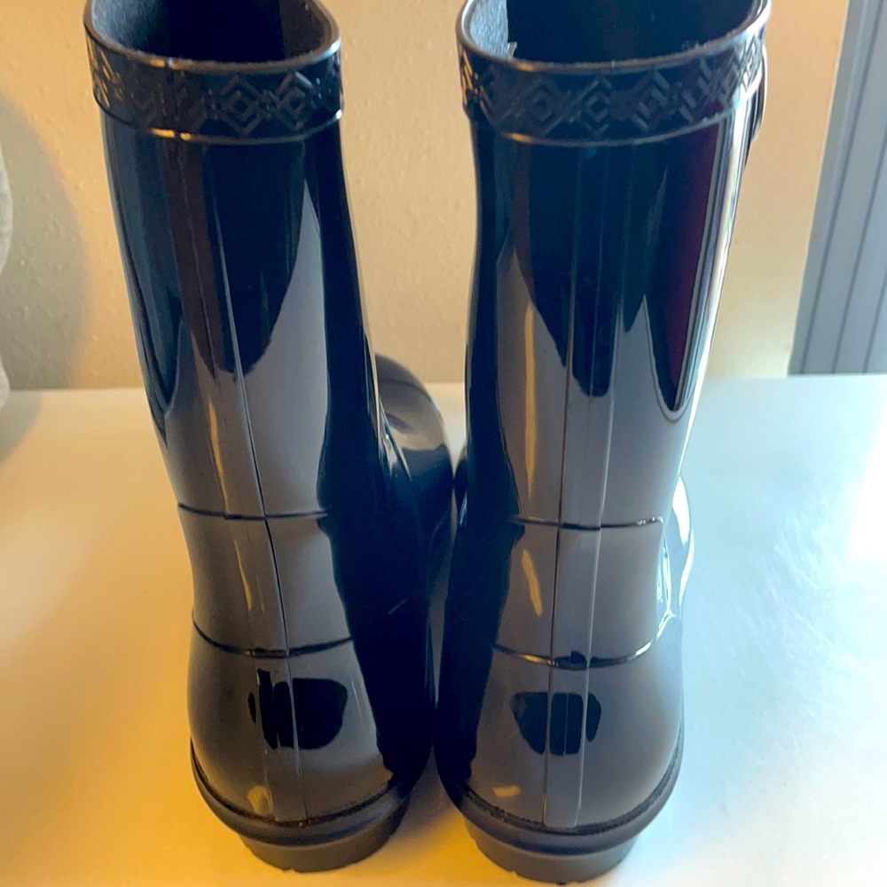 Ugg Womens rain boots size 10 black